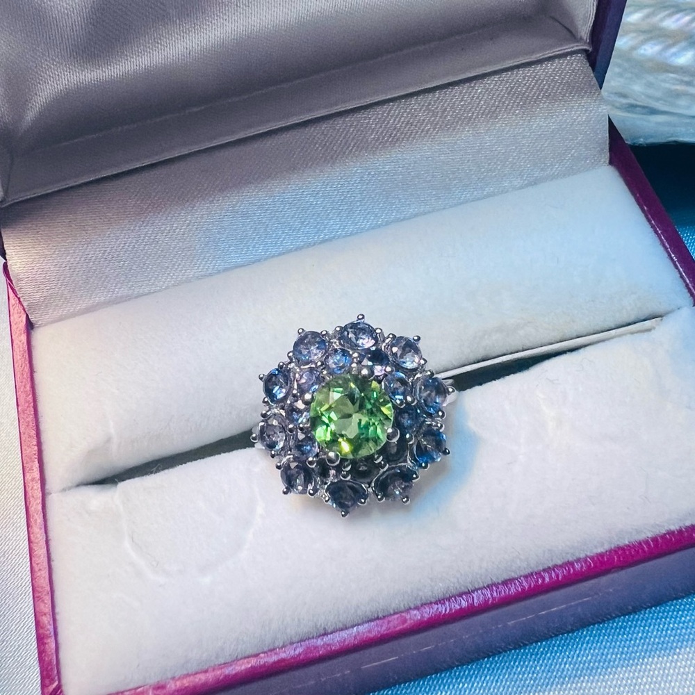 Tanzanite and peridot Sterling silver ring